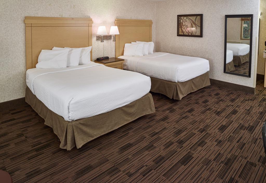 Livinn Hotel Minneapolis North / Fridley מראה חיצוני תמונה