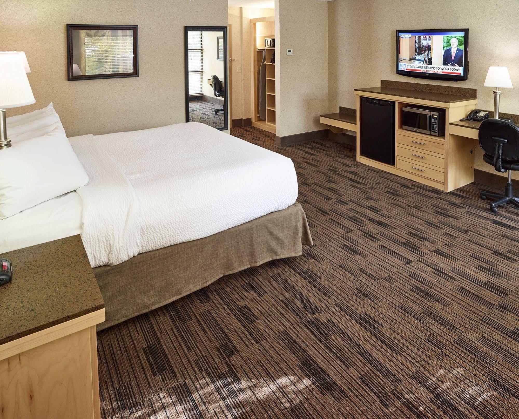 Livinn Hotel Minneapolis North / Fridley מראה חיצוני תמונה