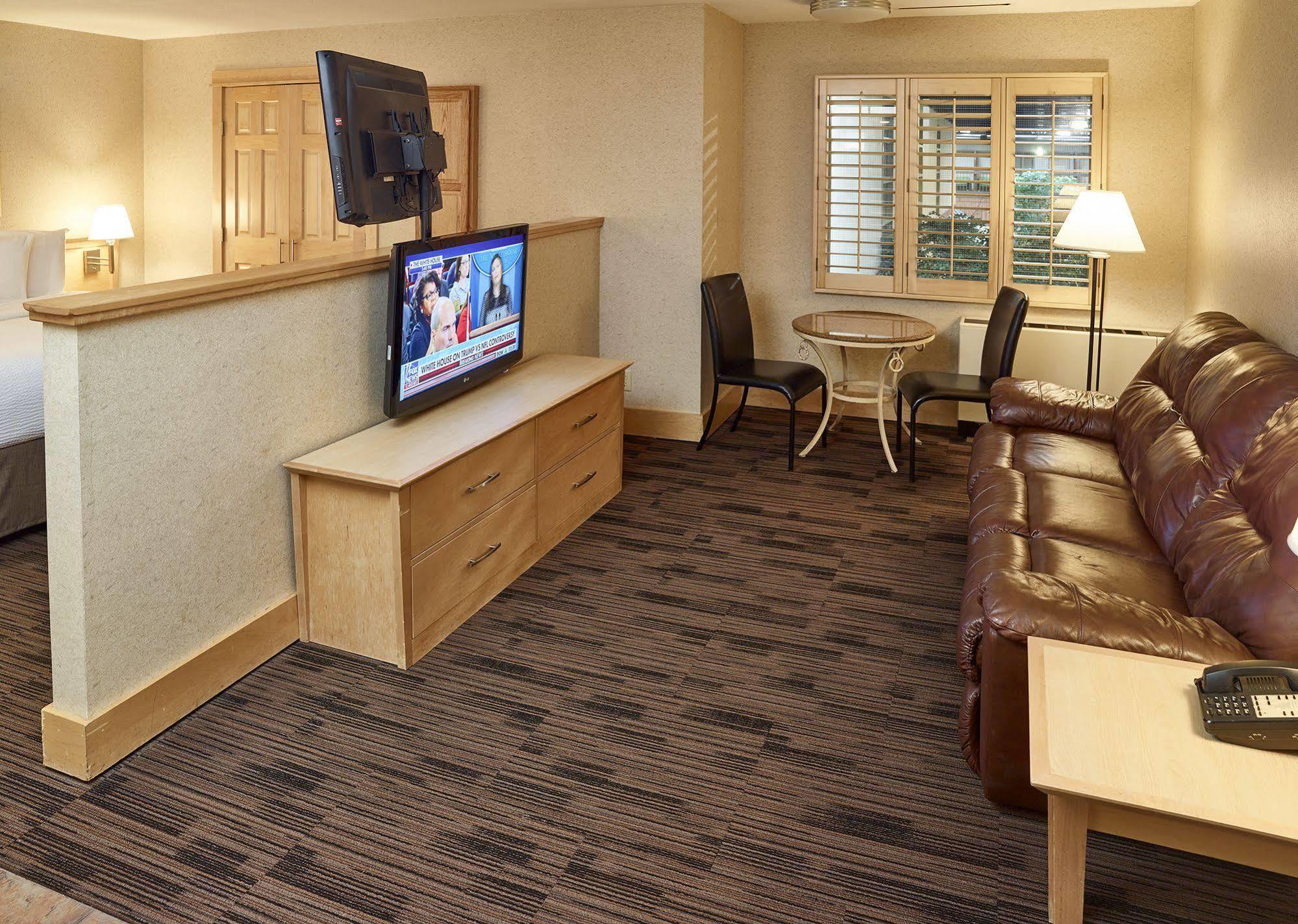 Livinn Hotel Minneapolis North / Fridley מראה חיצוני תמונה