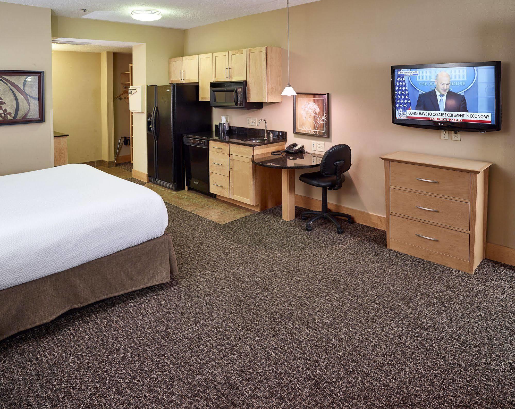 Livinn Hotel Minneapolis North / Fridley מראה חיצוני תמונה