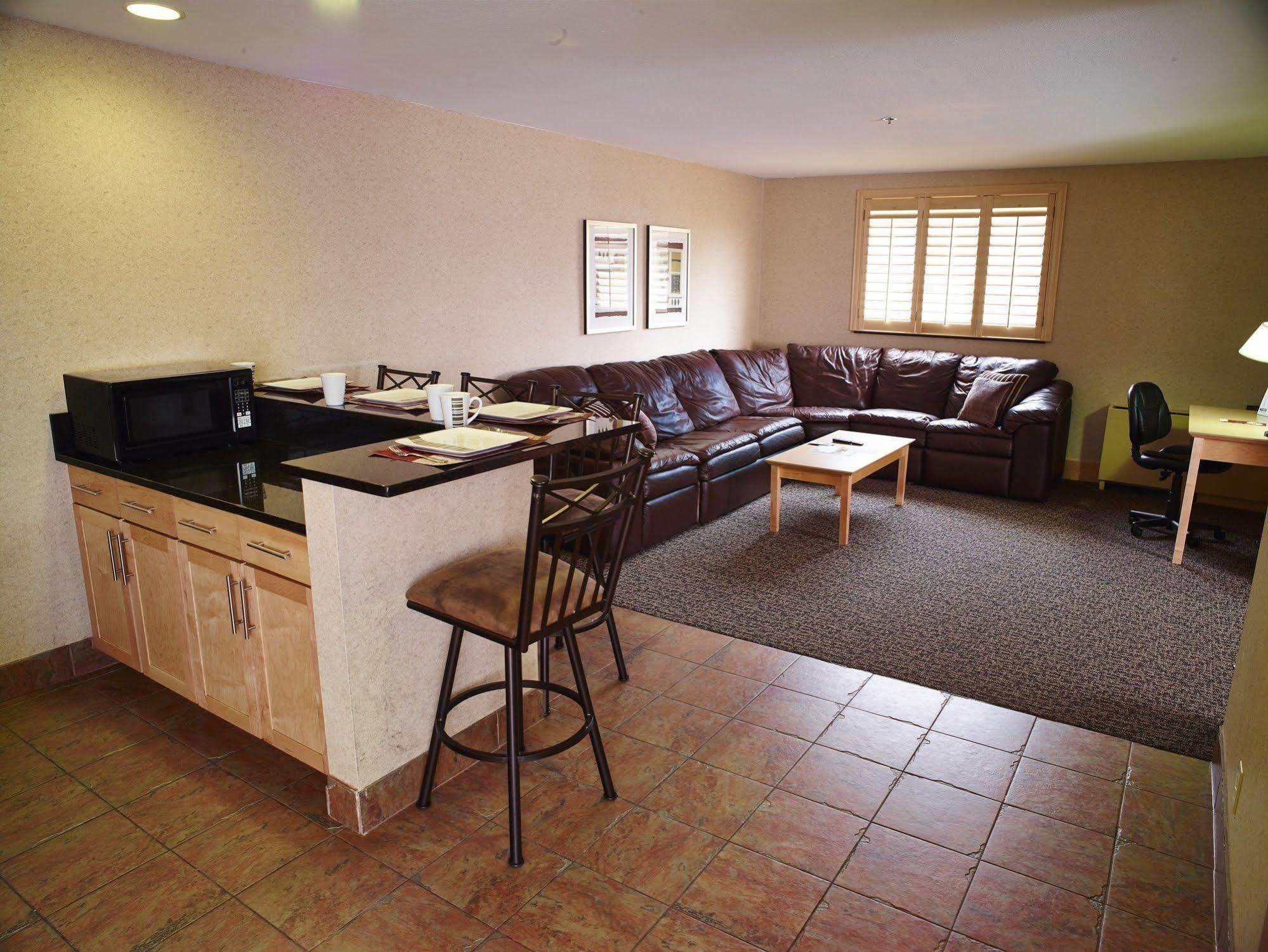 Livinn Hotel Minneapolis North / Fridley מראה חיצוני תמונה